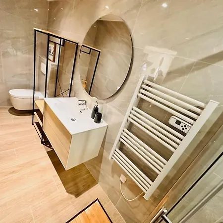 De Nana 4 - Hypercentre, Rue Meynadier, Palais & Plage, Clim, Wifi