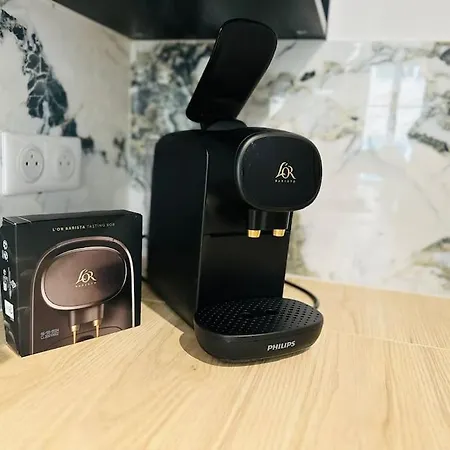 De Nana 4 - Hypercentre, Rue Meynadier, Palais & Plage, Clim, Wifi Cannes