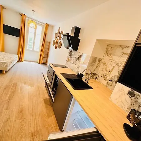 De Nana 4 - Hypercentre, Rue Meynadier, Palais & Plage, Clim, Wifi Cannes